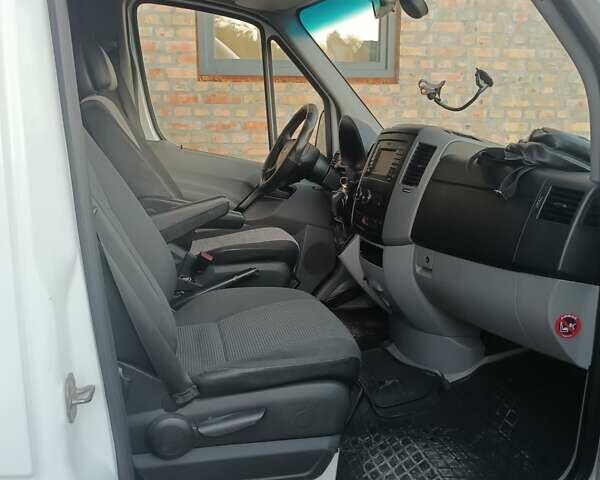 Мерседес Sprinter, объемом двигателя 3 л и пробегом 520 тыс. км за 14900 $, фото 6 на Automoto.ua