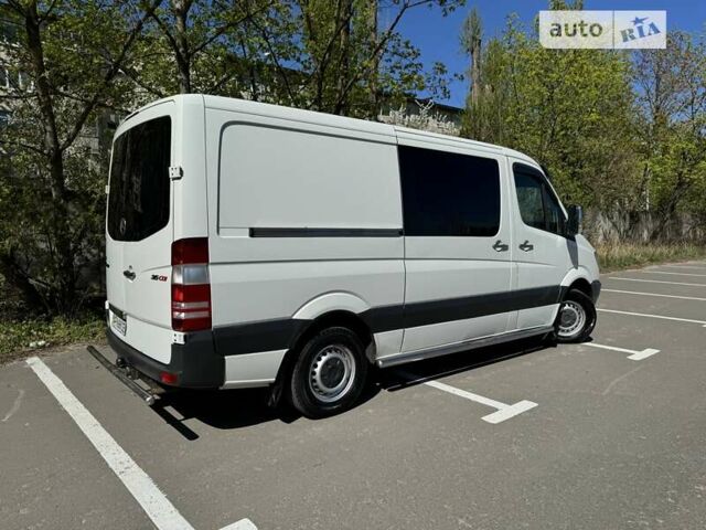 Мерседес Sprinter, объемом двигателя 2.15 л и пробегом 302 тыс. км за 12500 $, фото 7 на Automoto.ua