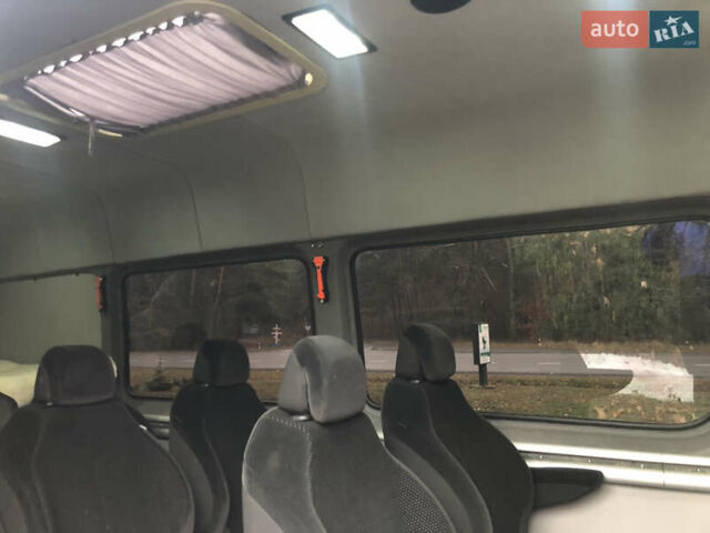 Мерседес Sprinter, объемом двигателя 2.2 л и пробегом 265 тыс. км за 17800 $, фото 9 на Automoto.ua