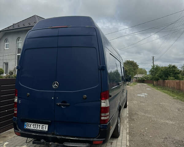 Мерседес Sprinter, объемом двигателя 3 л и пробегом 670 тыс. км за 17500 $, фото 2 на Automoto.ua
