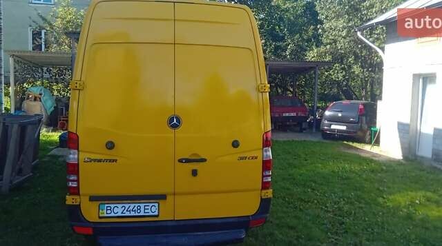 Мерседес Sprinter, объемом двигателя 2.15 л и пробегом 330 тыс. км за 14500 $, фото 13 на Automoto.ua