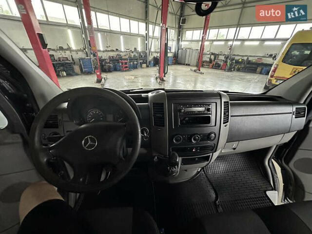Мерседес Sprinter, объемом двигателя 2.15 л и пробегом 423 тыс. км за 18000 $, фото 10 на Automoto.ua