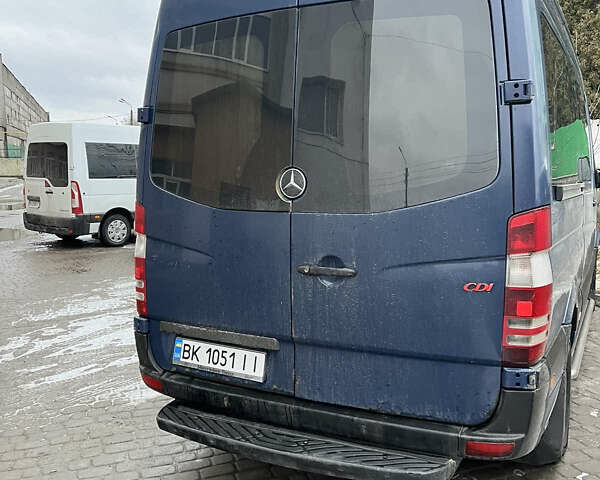 Мерседес Sprinter, объемом двигателя 2.15 л и пробегом 750 тыс. км за 11000 $, фото 12 на Automoto.ua