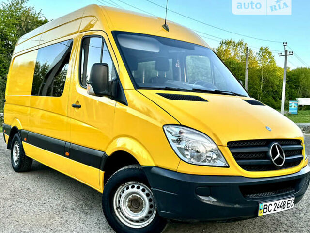 Мерседес Sprinter, объемом двигателя 2.2 л и пробегом 327 тыс. км за 10999 $, фото 2 на Automoto.ua