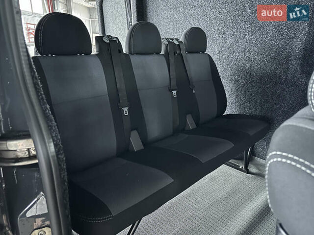 Мерседес Sprinter, объемом двигателя 2.15 л и пробегом 423 тыс. км за 18000 $, фото 7 на Automoto.ua