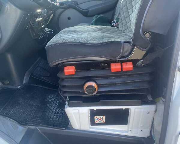 Мерседес Sprinter 2009 в Одессе на Automoto.ua Мерседес Sprinter, объемом двигателя 0 л и пробегом 5 тыс. км за 17500 $, фото 12 на Automoto.ua