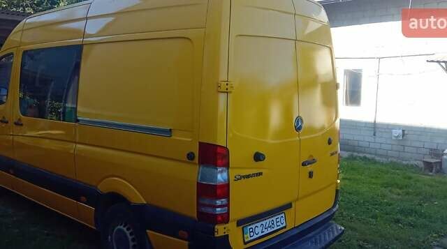 Мерседес Sprinter, объемом двигателя 2.15 л и пробегом 330 тыс. км за 14500 $, фото 12 на Automoto.ua