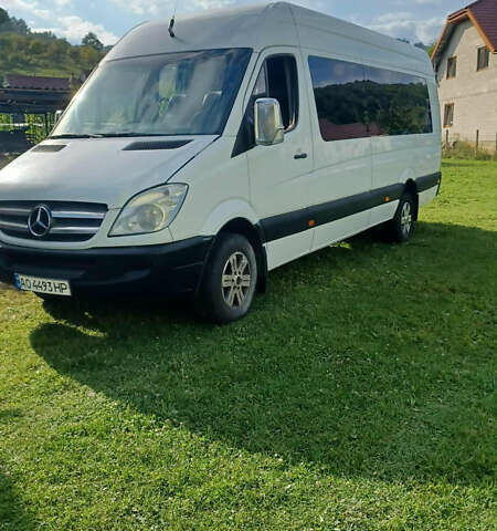 Мерседес Sprinter, объемом двигателя 2.9 л и пробегом 5 тыс. км за 15450 $, фото 2 на Automoto.ua
