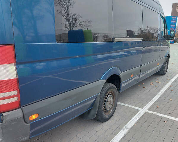 Мерседес Sprinter, объемом двигателя 3 л и пробегом 470 тыс. км за 17800 $, фото 3 на Automoto.ua