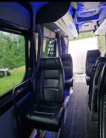 Мерседес Sprinter, объемом двигателя 0 л и пробегом 406 тыс. км за 13700 $, фото 2 на Automoto.ua
