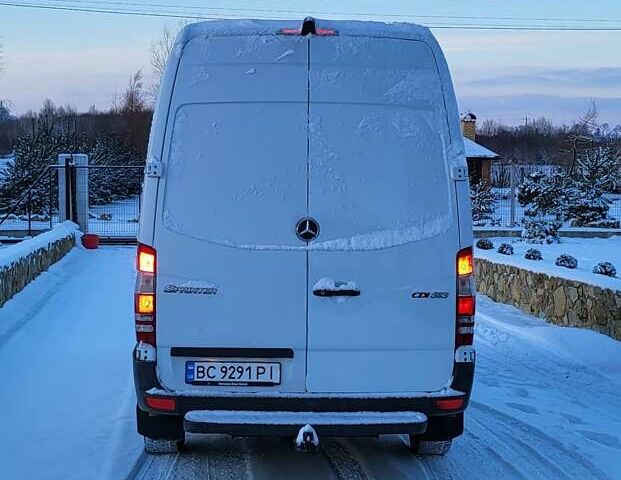 Мерседес Sprinter, объемом двигателя 2.14 л и пробегом 305 тыс. км за 15300 $, фото 1 на Automoto.ua