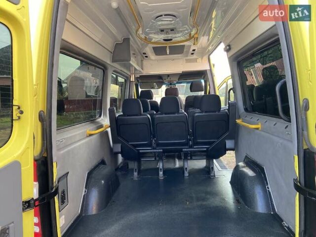 Мерседес Sprinter, объемом двигателя 2.1 л и пробегом 185 тыс. км за 17100 $, фото 2 на Automoto.ua