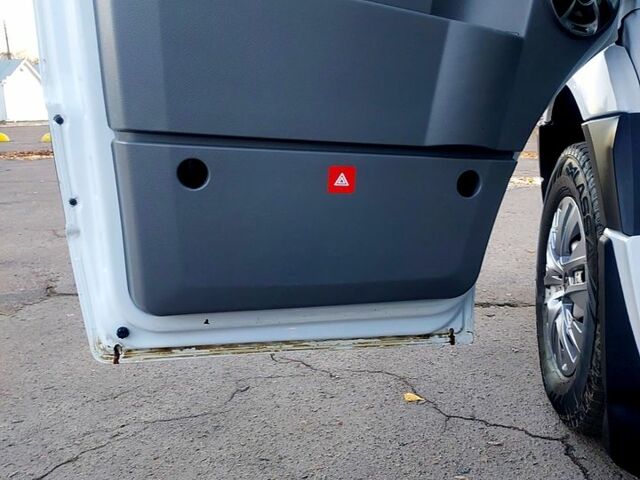 Мерседес Sprinter, об'ємом двигуна 2.2 л та пробігом 582 тис. км за 16600 $, фото 8 на Automoto.ua