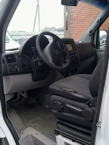 Мерседес Sprinter, объемом двигателя 2.15 л и пробегом 514 тыс. км за 11700 $, фото 4 на Automoto.ua