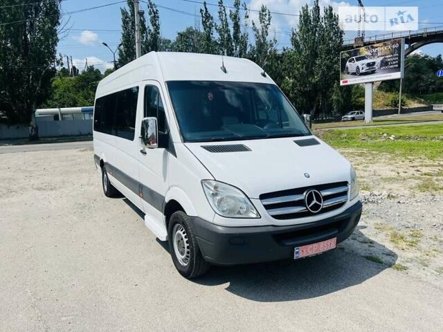 Мерседес Sprinter, объемом двигателя 2.2 л и пробегом 250 тыс. км за 19300 $, фото 5 на Automoto.ua