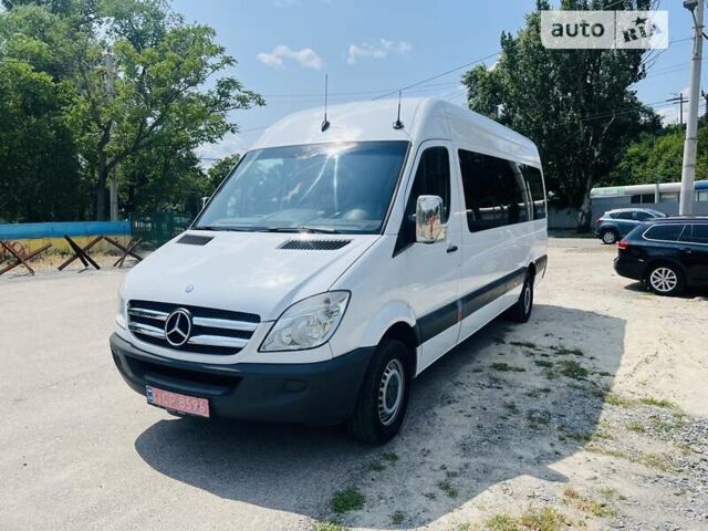 Мерседес Sprinter, объемом двигателя 2.2 л и пробегом 250 тыс. км за 19300 $, фото 6 на Automoto.ua