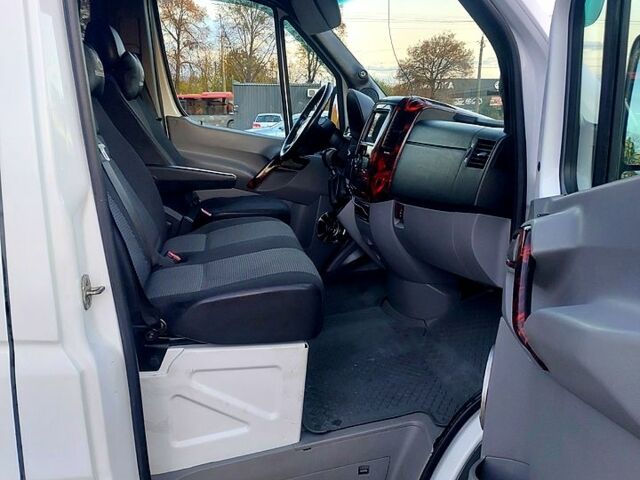 Мерседес Sprinter, об'ємом двигуна 2.2 л та пробігом 582 тис. км за 16600 $, фото 7 на Automoto.ua