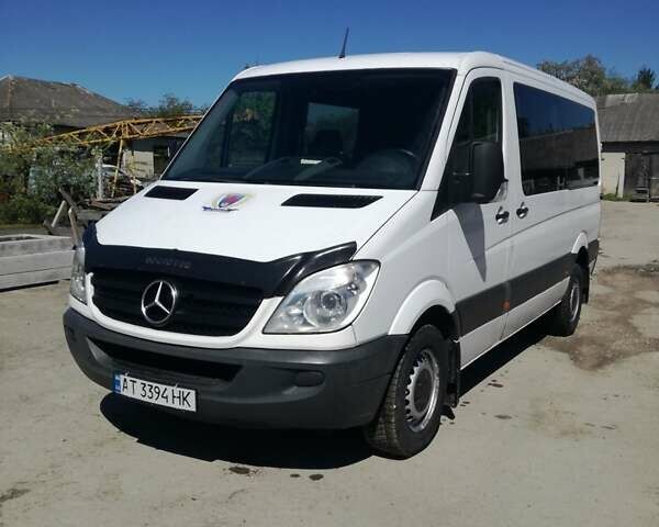 Мерседес Sprinter, объемом двигателя 2.14 л и пробегом 484 тыс. км за 10500 $, фото 1 на Automoto.ua