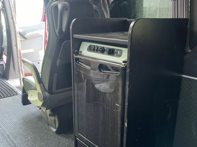 Мерседес Sprinter, об'ємом двигуна 2.14 л та пробігом 385 тис. км за 20214 $, фото 17 на Automoto.ua