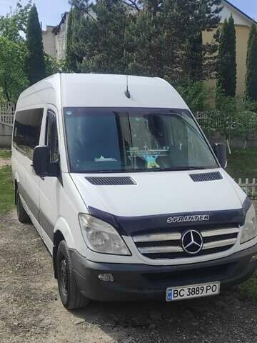 Мерседес Sprinter, объемом двигателя 2.2 л и пробегом 70 тыс. км за 15000 $, фото 24 на Automoto.ua