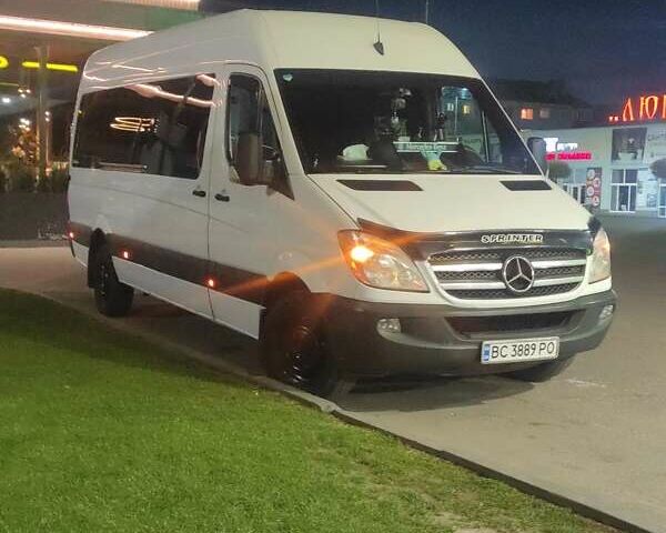Мерседес Sprinter, объемом двигателя 2.2 л и пробегом 70 тыс. км за 15000 $, фото 27 на Automoto.ua
