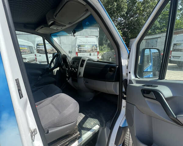 Мерседес Sprinter, объемом двигателя 2.2 л и пробегом 6 тыс. км за 13999 $, фото 5 на Automoto.ua