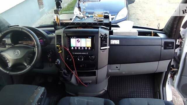 Мерседес Sprinter, объемом двигателя 2.2 л и пробегом 70 тыс. км за 15000 $, фото 11 на Automoto.ua