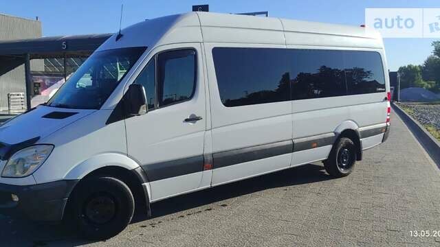 Мерседес Sprinter, объемом двигателя 2.2 л и пробегом 70 тыс. км за 15000 $, фото 4 на Automoto.ua
