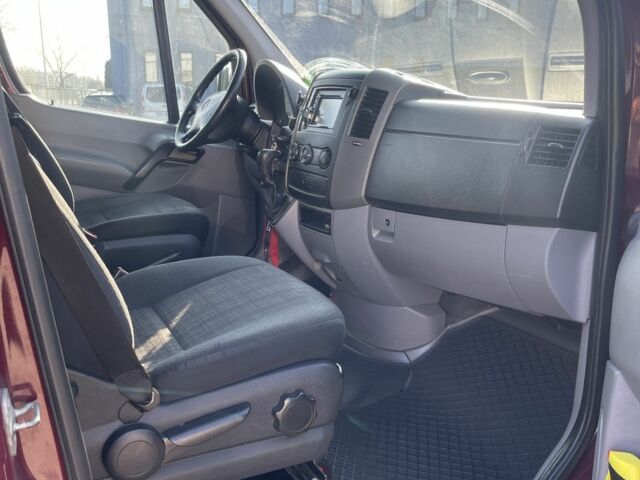 Мерседес Sprinter, об'ємом двигуна 2.14 л та пробігом 385 тис. км за 20214 $, фото 11 на Automoto.ua