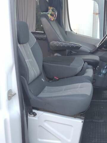 Мерседес Sprinter, объемом двигателя 2.2 л и пробегом 70 тыс. км за 15000 $, фото 10 на Automoto.ua