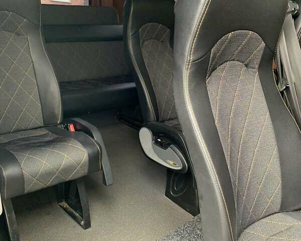 Мерседес Sprinter, объемом двигателя 0 л и пробегом 350 тыс. км за 21700 $, фото 9 на Automoto.ua