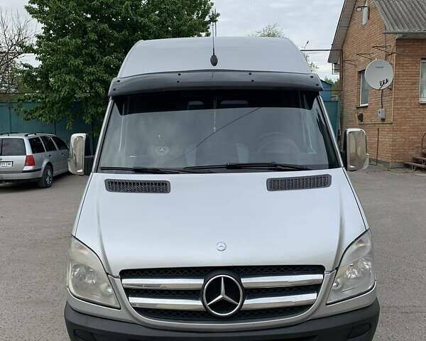 Мерседес Sprinter, объемом двигателя 0 л и пробегом 350 тыс. км за 21700 $, фото 1 на Automoto.ua