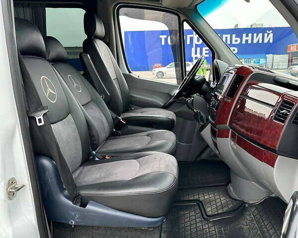 Мерседес Sprinter, объемом двигателя 0 л и пробегом 300 тыс. км за 29700 $, фото 24 на Automoto.ua