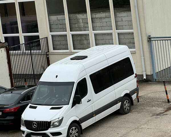 Мерседес Sprinter, об'ємом двигуна 2.2 л та пробігом 367 тис. км за 17000 $, фото 2 на Automoto.ua