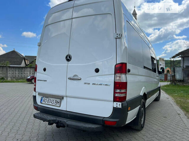 Мерседес Sprinter, об'ємом двигуна 2.99 л та пробігом 570 тис. км за 24500 $, фото 4 на Automoto.ua