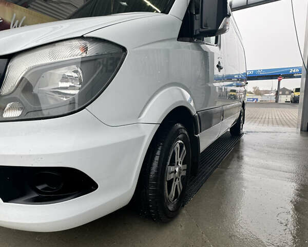 Мерседес Sprinter, об'ємом двигуна 2.2 л та пробігом 367 тис. км за 17000 $, фото 6 на Automoto.ua