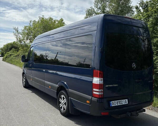 Мерседес Sprinter, объемом двигателя 2.2 л и пробегом 400 тыс. км за 20500 $, фото 1 на Automoto.ua