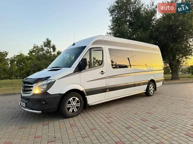 Мерседес Sprinter, объемом двигателя 2.1 л и пробегом 430 тыс. км за 22300 $, фото 4 на Automoto.ua