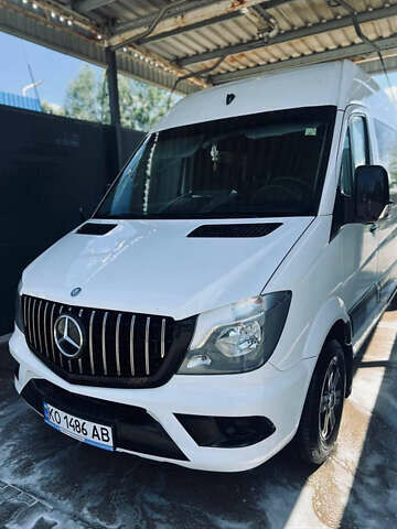 Мерседес Sprinter, об'ємом двигуна 2.2 л та пробігом 367 тис. км за 17000 $, фото 1 на Automoto.ua