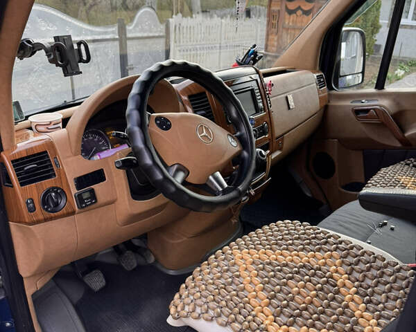 Мерседес Sprinter, объемом двигателя 0 л и пробегом 200 тыс. км за 22000 $, фото 6 на Automoto.ua