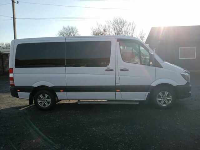 Мерседес Sprinter, объемом двигателя 2.2 л и пробегом 315 тыс. км за 19300 $, фото 5 на Automoto.ua