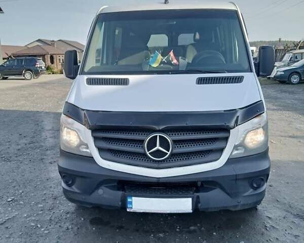 Мерседес Sprinter, объемом двигателя 2.2 л и пробегом 315 тыс. км за 19300 $, фото 1 на Automoto.ua