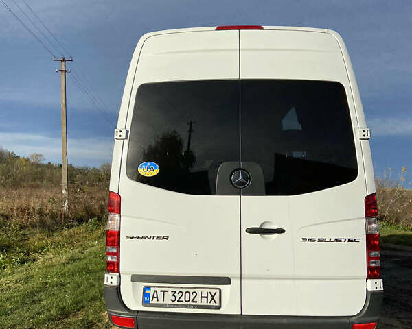 Мерседес Sprinter, объемом двигателя 2.14 л и пробегом 322 тыс. км за 22798 $, фото 5 на Automoto.ua