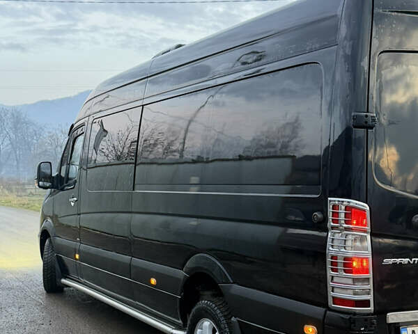 Мерседес Sprinter, объемом двигателя 0 л и пробегом 800 тыс. км за 27000 $, фото 6 на Automoto.ua