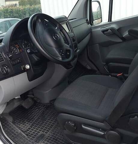 Мерседес Sprinter, об'ємом двигуна 2.2 л та пробігом 280 тис. км за 47500 $, фото 6 на Automoto.ua