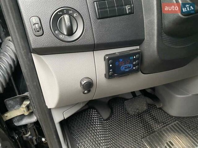 Мерседес Sprinter, об'ємом двигуна 0 л та пробігом 300 тис. км за 26000 $, фото 3 на Automoto.ua