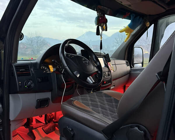 Мерседес Sprinter, объемом двигателя 0 л и пробегом 800 тыс. км за 27000 $, фото 8 на Automoto.ua