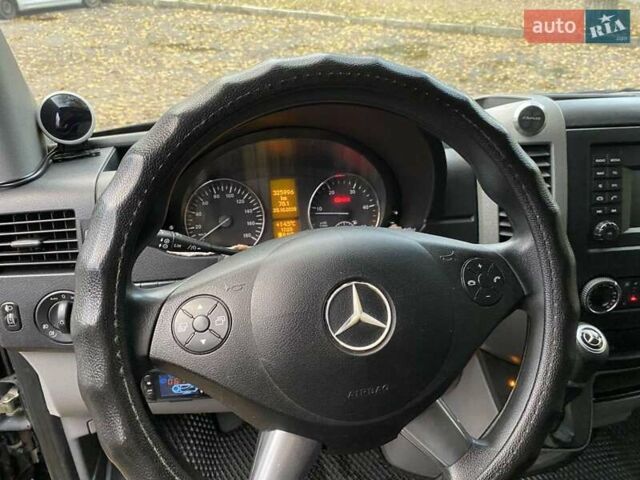 Мерседес Sprinter, об'ємом двигуна 0 л та пробігом 300 тис. км за 26000 $, фото 2 на Automoto.ua