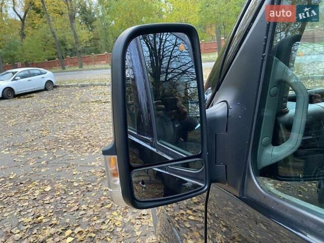 Мерседес Sprinter, об'ємом двигуна 0 л та пробігом 300 тис. км за 26000 $, фото 1 на Automoto.ua
