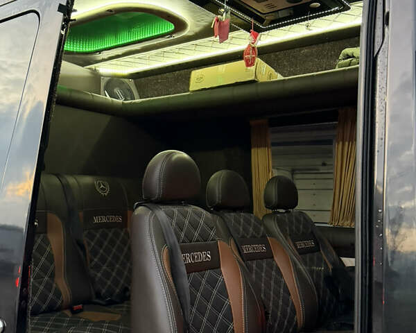 Мерседес Sprinter, объемом двигателя 0 л и пробегом 800 тыс. км за 27000 $, фото 12 на Automoto.ua